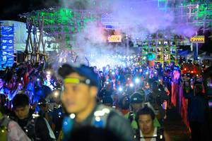 BIB: 060023, 294444
                            <button type="button" onclick="openModal(19206622)" class="btn btn-primary btn-sm float-right btn-popup" data-toggle="modal" data-target=".modal-high-quality">
                        <i class="fas fa-shopping-cart"></i> Add to Cart
                    </button>
                                            <button type="button" onclick="isThisMe(19206622, true)" class="btn btn-success btn-sm float-right btn-popup btn-isme hidden" data-toggle="tooltip" data-placement="bottom" title="นี่คือรูปของคุณใช่ไหม คลิกที่นี่เพื่อเอาเข้าอัลบั้ม">
                        <i class="fas fa-plus"></i> Add to album
                    </button>
                    <button type="button" onclick="isThisMe(19206622, false)" class="btn btn-warning btn-sm float-right btn-popup btn-isnotme hidden">
                        <i class="fas fa-ban"></i> Remove from album
                    </button>